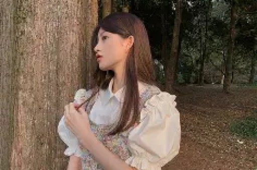 彻底社死 ！女生白嫖外卖海外播放量超2000万 长相斯文清秀 已被停职