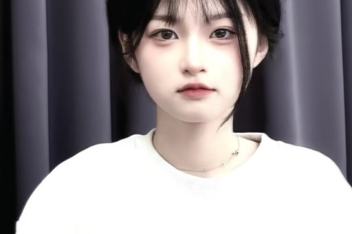 继岳云鹏后 向佐也说了娱乐圈的一些事情关晓彤也没逃过